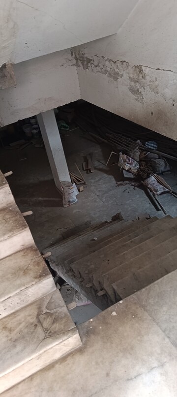 Parking in 1 BHK Villa at Sector 46 – for Rent