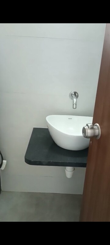 Bathroom in 2.5 BHK Apartment at Millennium Pacific, Tathawade – for Rent