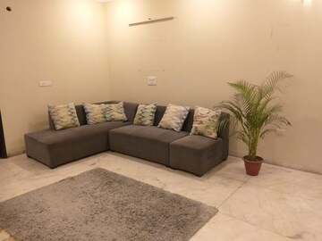 Bedroom in 3 BHK Builder Floor at Sector 46 – for Rent