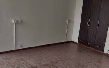 Plot For Sale in Old DLF Colony, Sector 14