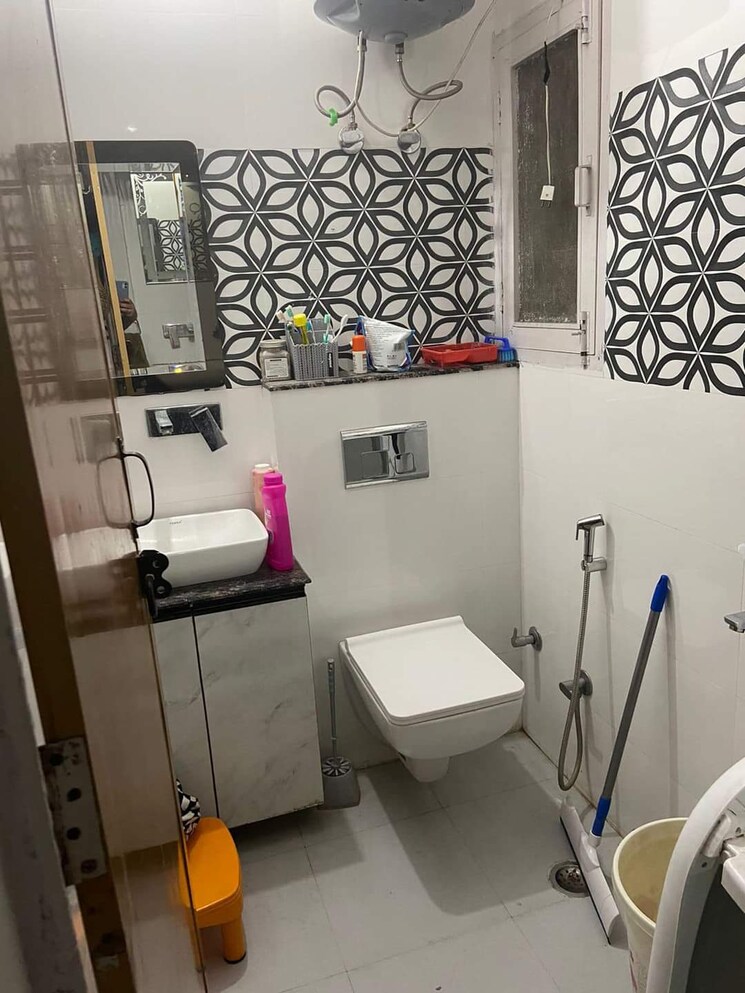 Bathroom, burari 2 Bedroom 80 Sq.Yd. Builder Floor In Burari Delhi 8012854