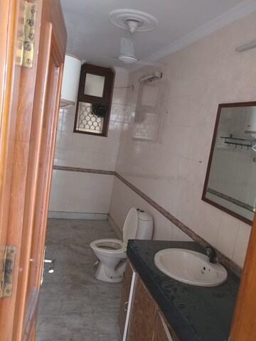 Master Bedroom in 4 BHK Independent House at RWA Apartments Sector 50, Sector 50 – for Rent
