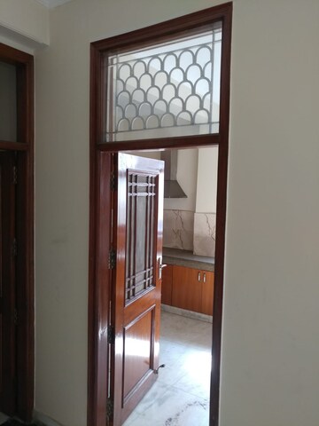 Master Bedroom in 4 BHK Independent House at RWA Apartments Sector 50, Sector 50 – for Rent