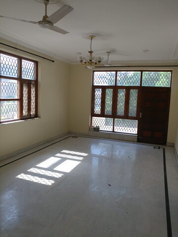 4 BHK Independent House For Rent in RWA Apartments Sector 50, Sector 50