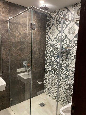 Bathroom in 3 BHK Apartment at Frazer Town – for Sale