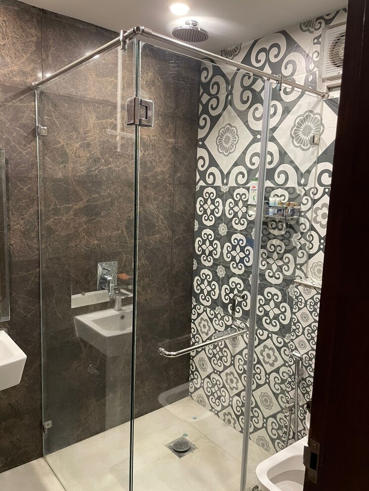 Bathroom, frazer town 3 Bedroom 1577 Sq.Ft. Apartment In Frazer Town Bangalore 8012910