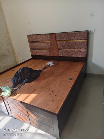 Room in 2 BHK Apartment at Kharar Mohali Road – for Rent