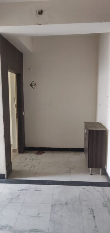Master Bedroom in 6+ BHK Independent House at Ansal Sushant Floors, Sushant Lok ii – for Sale