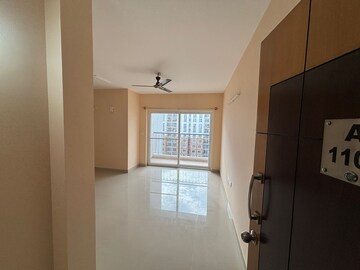 Master Bedroom in 2.5 BHK Apartment at Kolte Patil Raaga, Hennur Road – for Rent