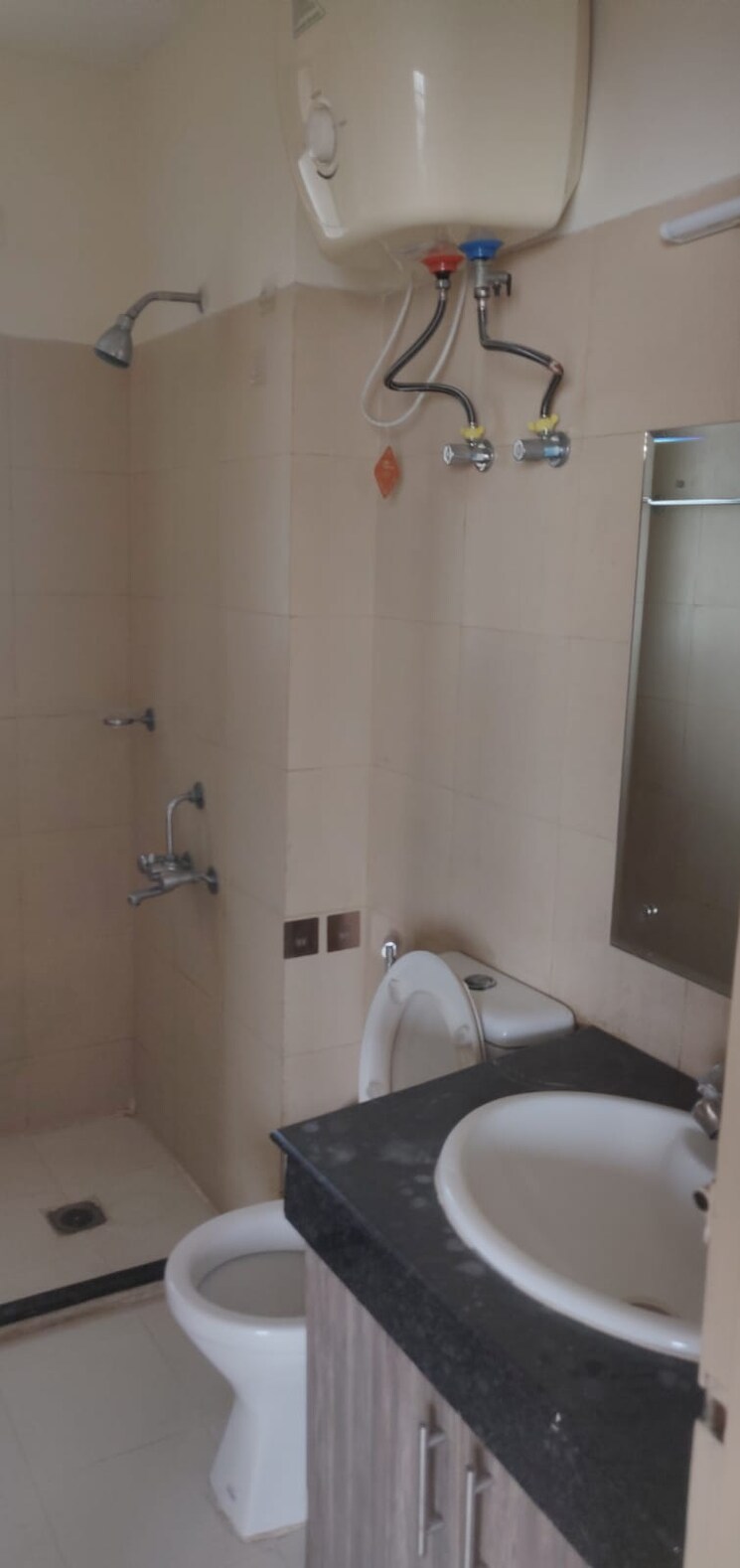 Bathroom, m3m-altitude 4 Bedroom 4275 Sq.Ft. Apartment In Sector 65 Gurgaon 8012988
