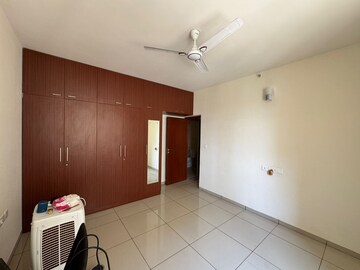 Bedroom in 2 BHK Apartment at Prestige Royale Gardens, Gantiganahalli – for Rent