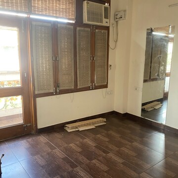 2 BHK Builder Floor For Rent in Lajpat Nagar I