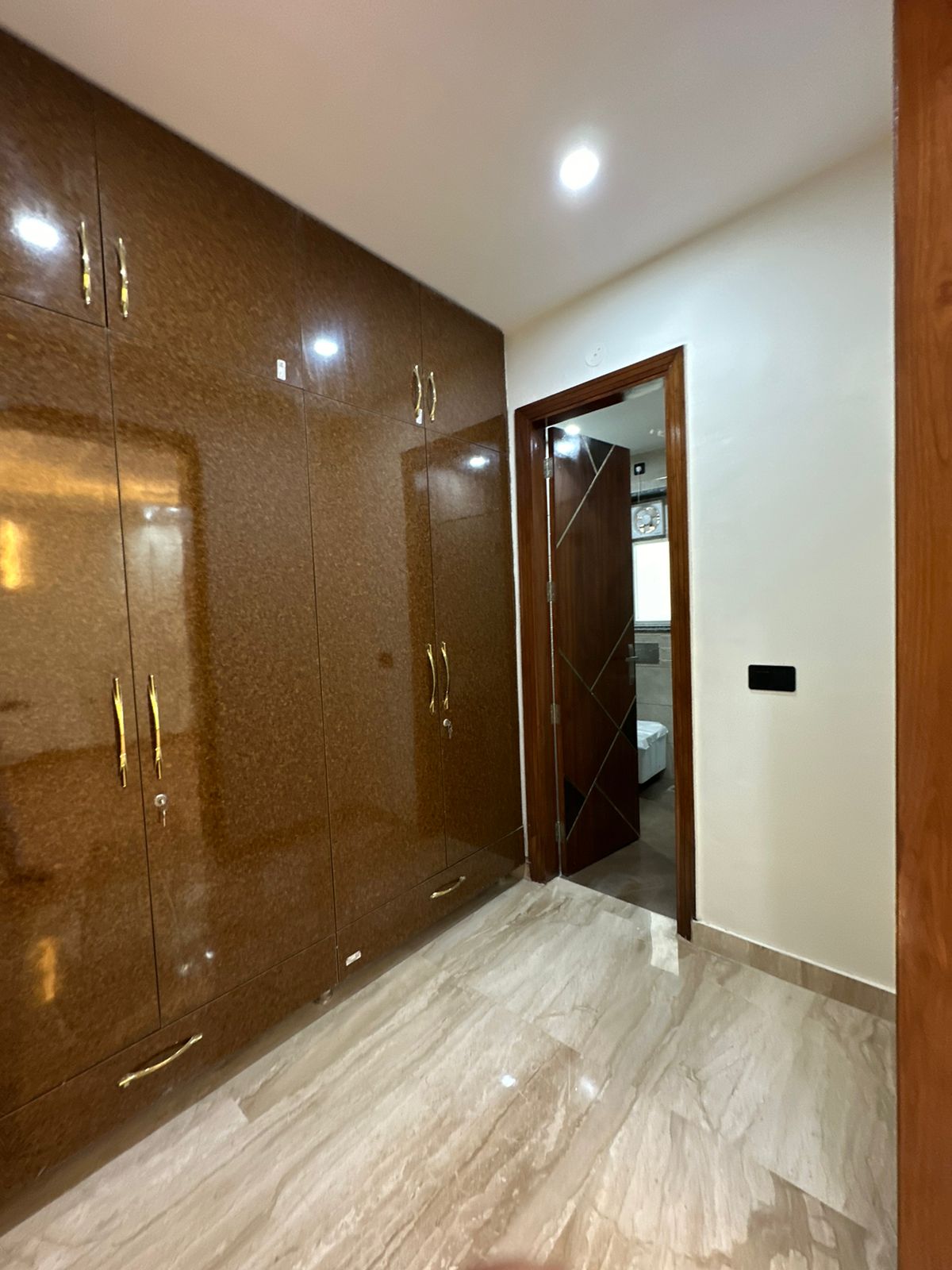 3.5 BHK + Study Room 1650 Sq.Ft. Builder Floor in Ansal Versalia Phase A2