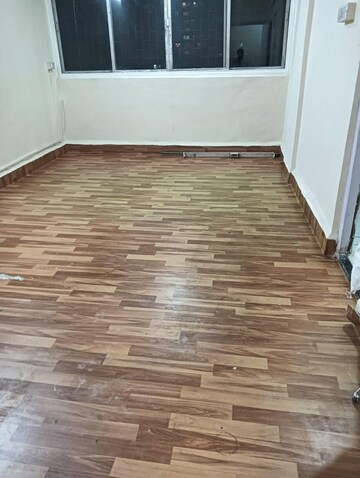 Room in 1 BHK Apartment at Jogeshwari West – for Rent