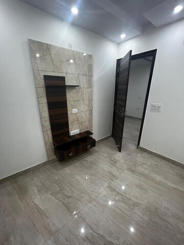 Bedroom in 2 BHK Builder Floor at Paschim Vihar – for Rent
