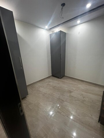 Bedroom in 2 BHK Builder Floor at Paschim Vihar – for Rent