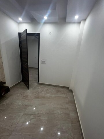 Bedroom in 2 BHK Builder Floor at Paschim Vihar – for Rent