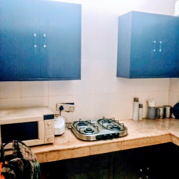 Living Room in 1 BHK Independent House at Ansal Plaza Sector-23, Sector 23 – for Rent
