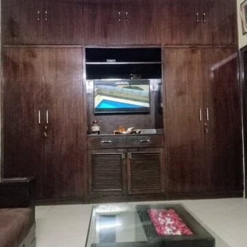 Master Bedroom in 1 BHK Independent House at Ansal Plaza Sector-23, Sector 23 – for Rent