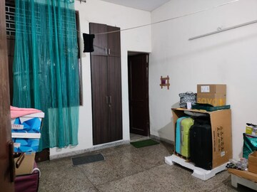 Living Room in 2 BHK Apartment at Ip Extension – for Rent