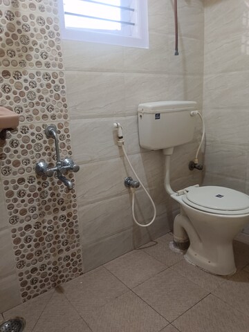 Bathroom in 1 BHK Independent House at Ejipura – for Rent