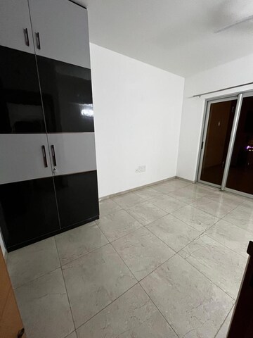 Room in 3 BHK Apartment at Tata Gurgaon Gateway, Sector 112 – for Rent