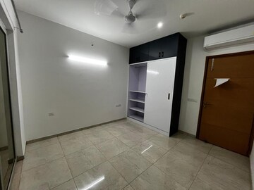 Room in 3 BHK Apartment at Tata Gurgaon Gateway, Sector 112 – for Rent