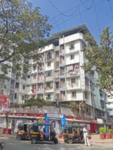 2 BHK Apartment For Rent in Royal Tower CHS Ltd Borivali West Mumbai  8013222