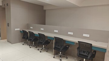 Commercial Office Space 1400 Sq.Ft. For Rent in Science City Ahmedabad  8013219