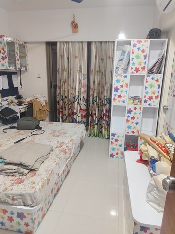 Bedroom in 3 BHK Apartment at Thaltej – for Rent