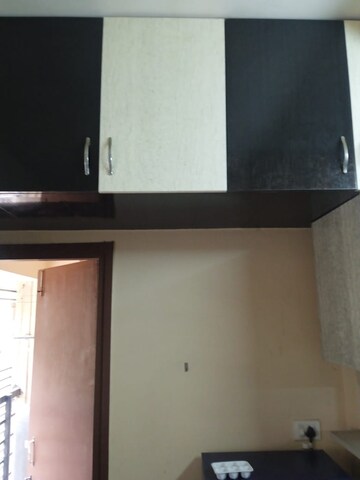 Room in 2 BHK Apartment at Adani Pratham, Near Nirma University On Sg Highway – for Rent