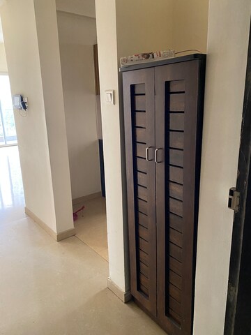 Furnished Amenities in 3 BHK Apartment at Runwal Greens, Mulund West – for Rent