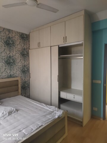 2 BHK Apartment For Rent in Army Sispal Vihar, Sector 49