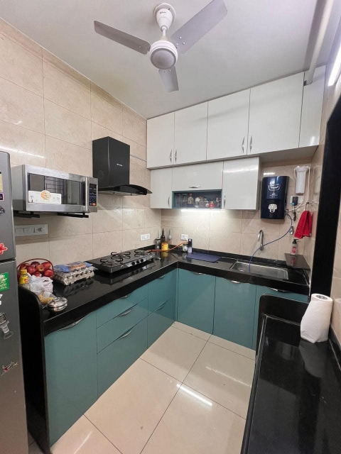 1 BHK Apartment For Sale in Veer One