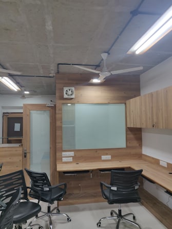 Commercial Office Space 680 Sq.Ft. For Rent in Science City Ahmedabad  8013406