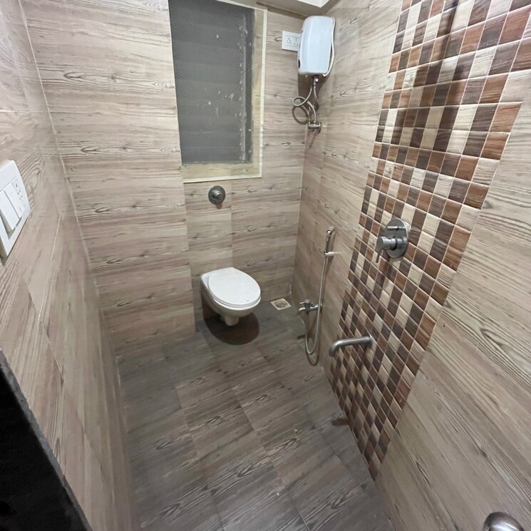 Attached Bathroom, grace-iconic 2 Bedroom 760 Sq.Ft. Apartment In Nehru Road Mumbai 8013546