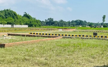 Plot For Sale in Gosainganj