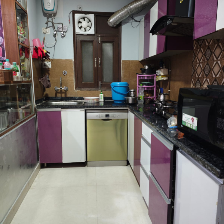 Kitchen, chattarpur 3 Bedroom 1100 Sq.Ft. Builder Floor In Chattarpur Delhi 8013599