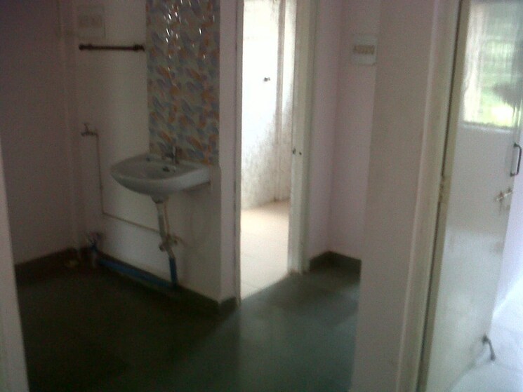 Bathroom, shree-apartments-bavdhan 2.5 Bedroom 1000 Sq.Ft. Apartment In Bavdhan Pune 8013657