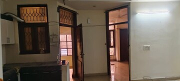 Furnished Amenities in 3 BHK Builder Floor at Shakti Khand iv – for Rent