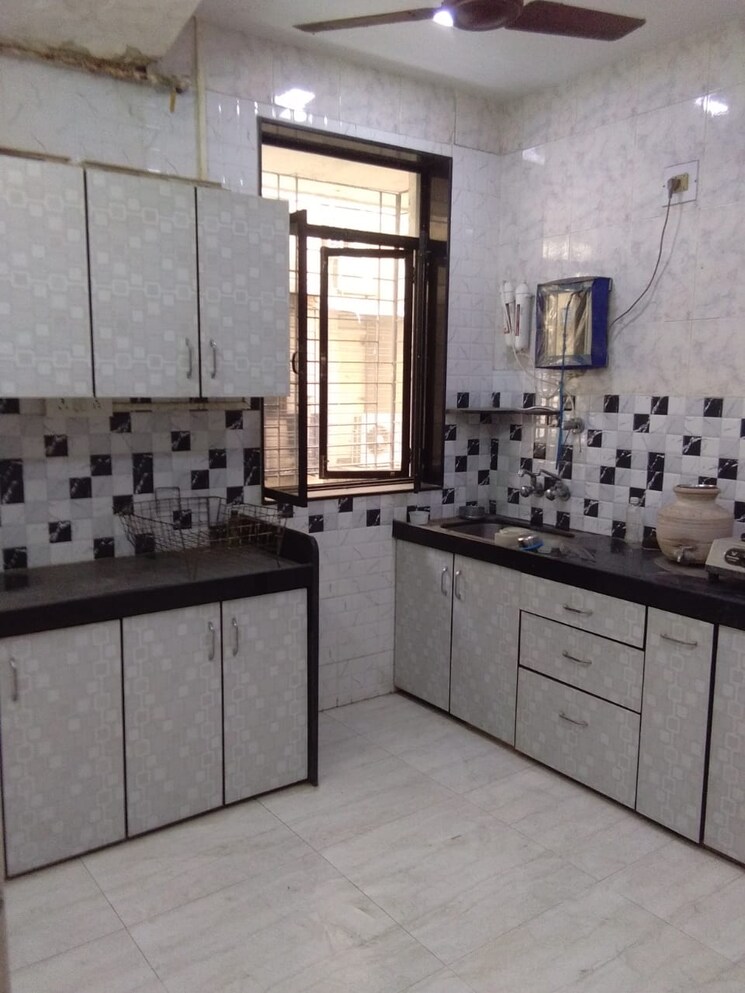 Kitchen, marine lines 1 Bedroom 550 Sq.Ft. Apartment In Marine Lines Mumbai 8013682