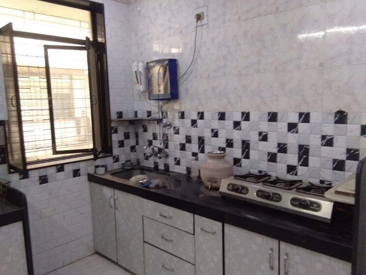Kitchen, marine lines 1 Bedroom 550 Sq.Ft. Apartment In Marine Lines Mumbai 8013682