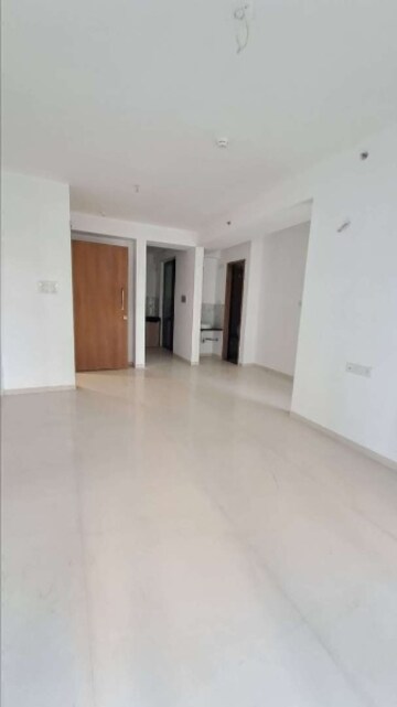 Room in 2 BHK Apartment at Majestique Signature Towers, Balewadi – for Rent