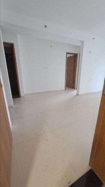 Master Bedroom in 2 BHK Apartment at Majestique Signature Towers, Balewadi – for Rent