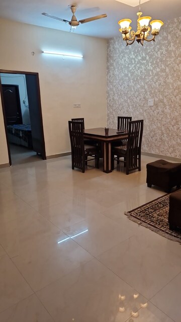 Living Room in 2 BHK Builder Floor at Sector 115 – for Rent