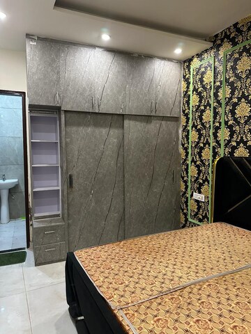 Room in 3 BHK Builder Floor at Gillco Valley, Mohali Sector 127 – for Rent