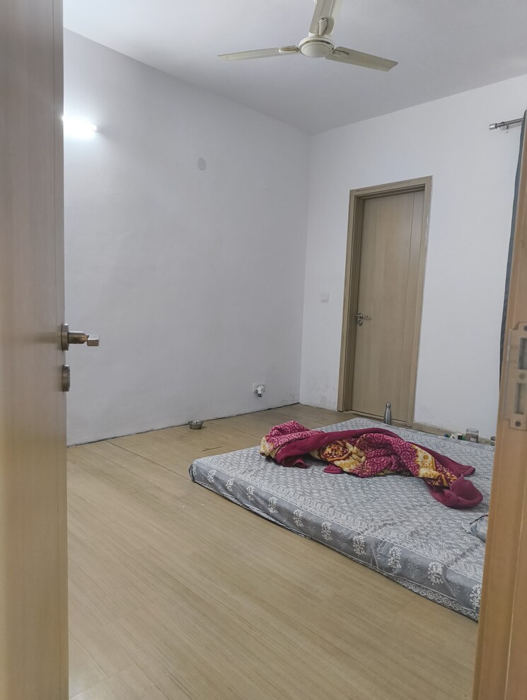 Bedroom, vatika-inxt-high-street 2 Bedroom 1100 Sq.Ft. Apartment In Sector 83 Gurgaon 8013793