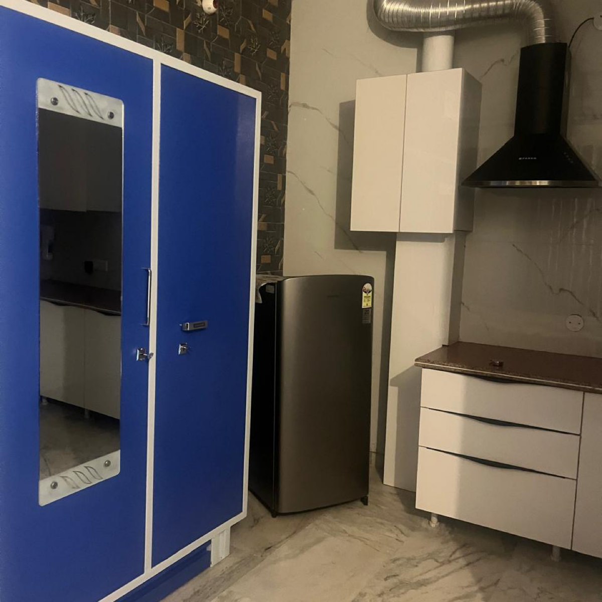 3.5 BHK + Pooja Room Apartment For Sale in Time Save Property 