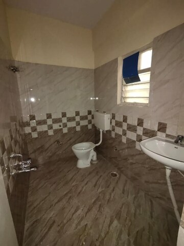 Bathroom in 3 BHK Apartment at Yelahanka – for Sale