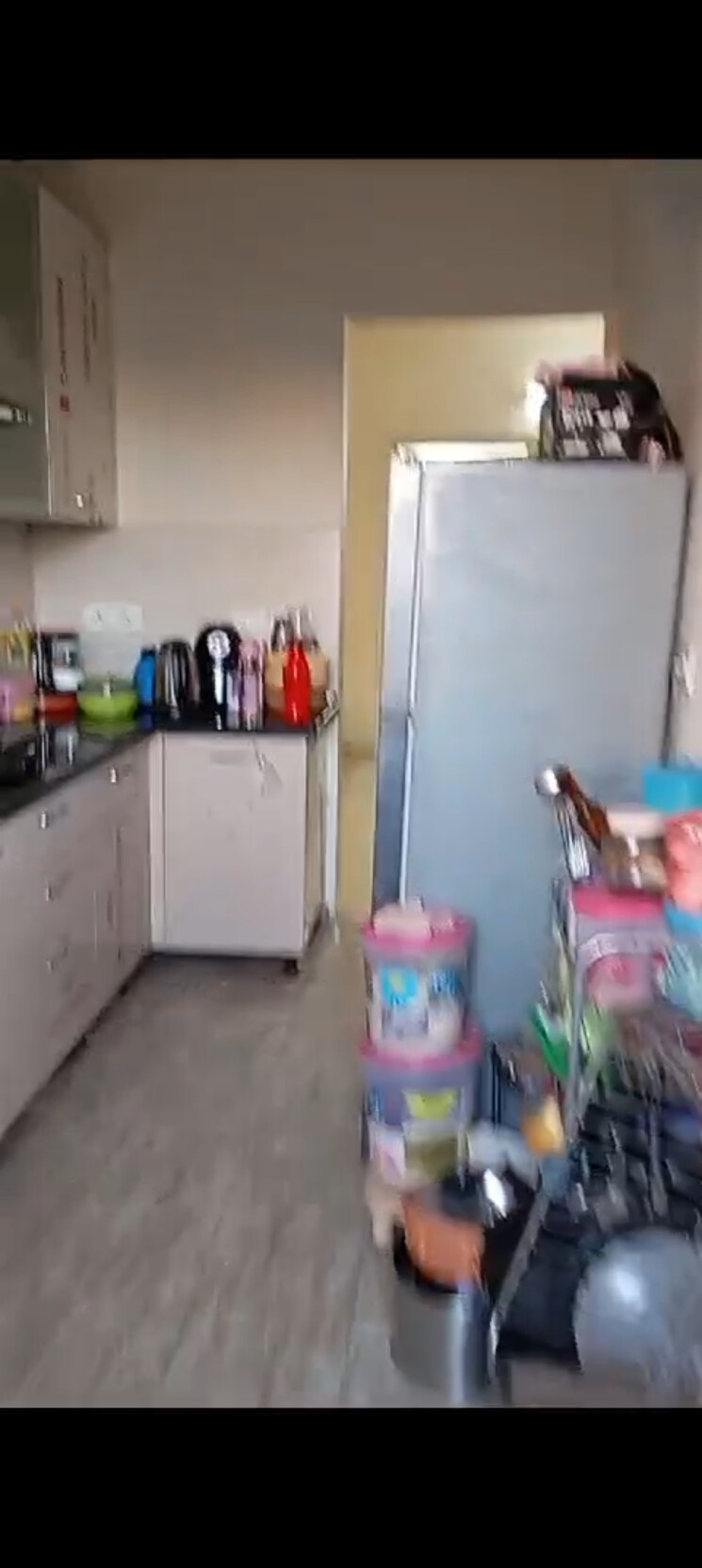 Kitchen, shree-vardhman-victoria 2.5 Bedroom 1300 Sq.Ft. Apartment In Sector 70 Gurgaon 8013801